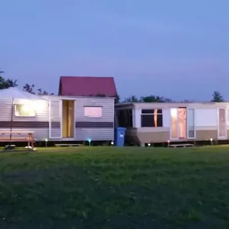 Lodge Domek Nr 2 Nad Jeziorem Mrozy 3km Od Elku *